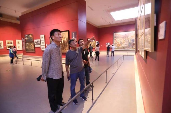 历史的语言——第五届中国油画双年展”在军博隆重开幕